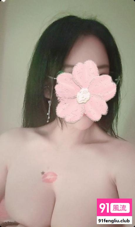 潭村巨乳气质少妇
